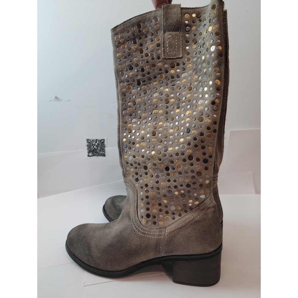 Buckle What To Do Boots Women Sz 9 Distressed Studded Leather Western Block Heel